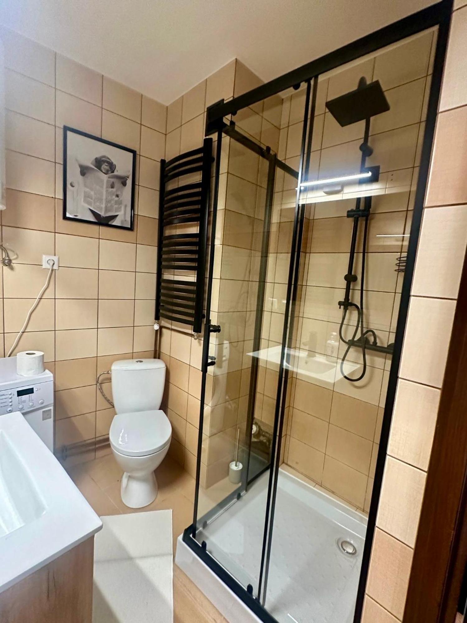 Apartament Wisteria Przemysl Exterior photo